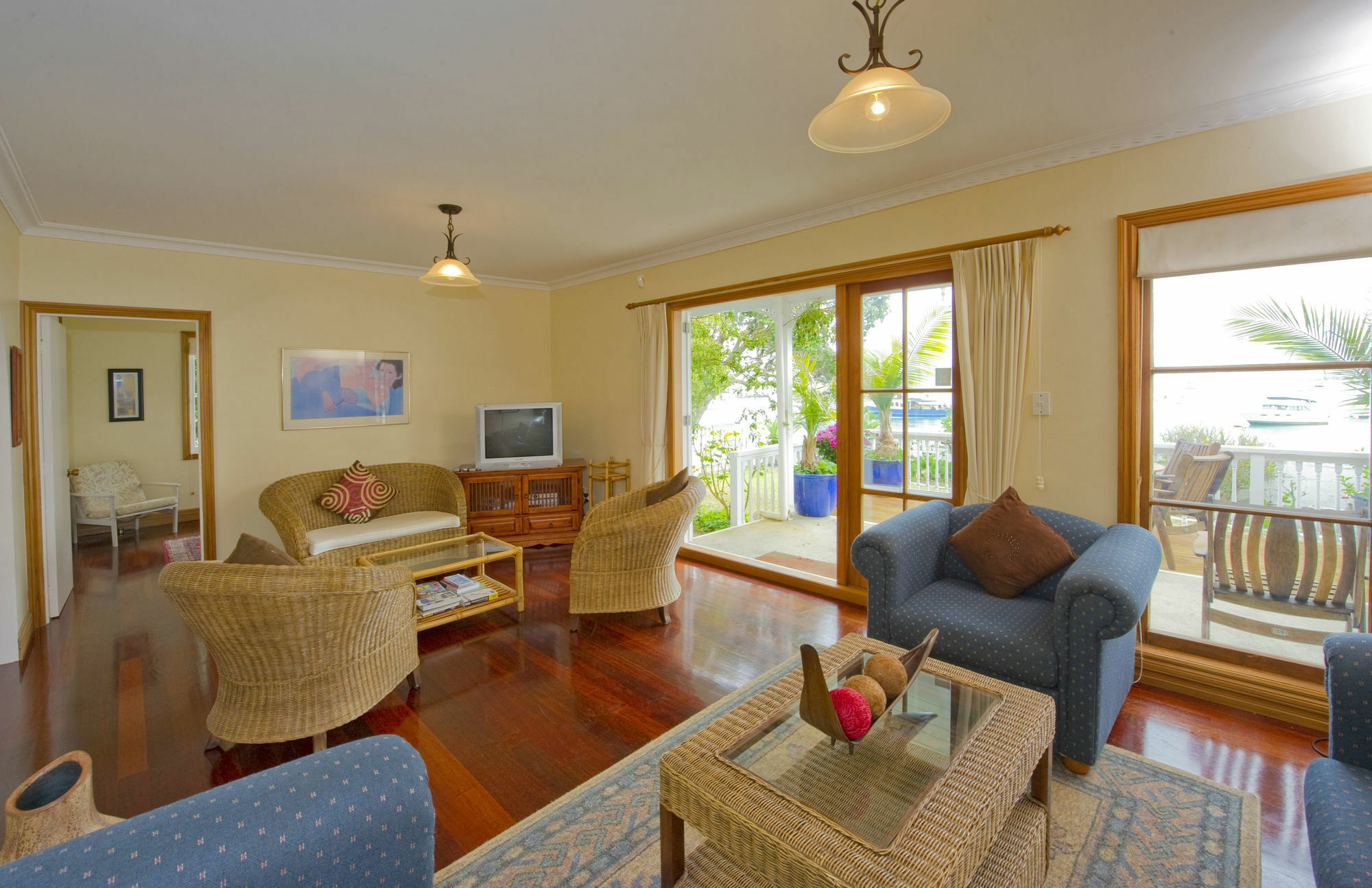 Seaport Village Holiday Accommodation Russell Exterior photo